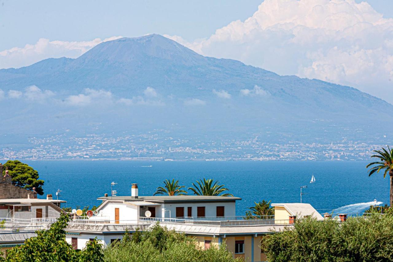 Estate4Home - Casa Maridea Sorrento Eksteriør bilde